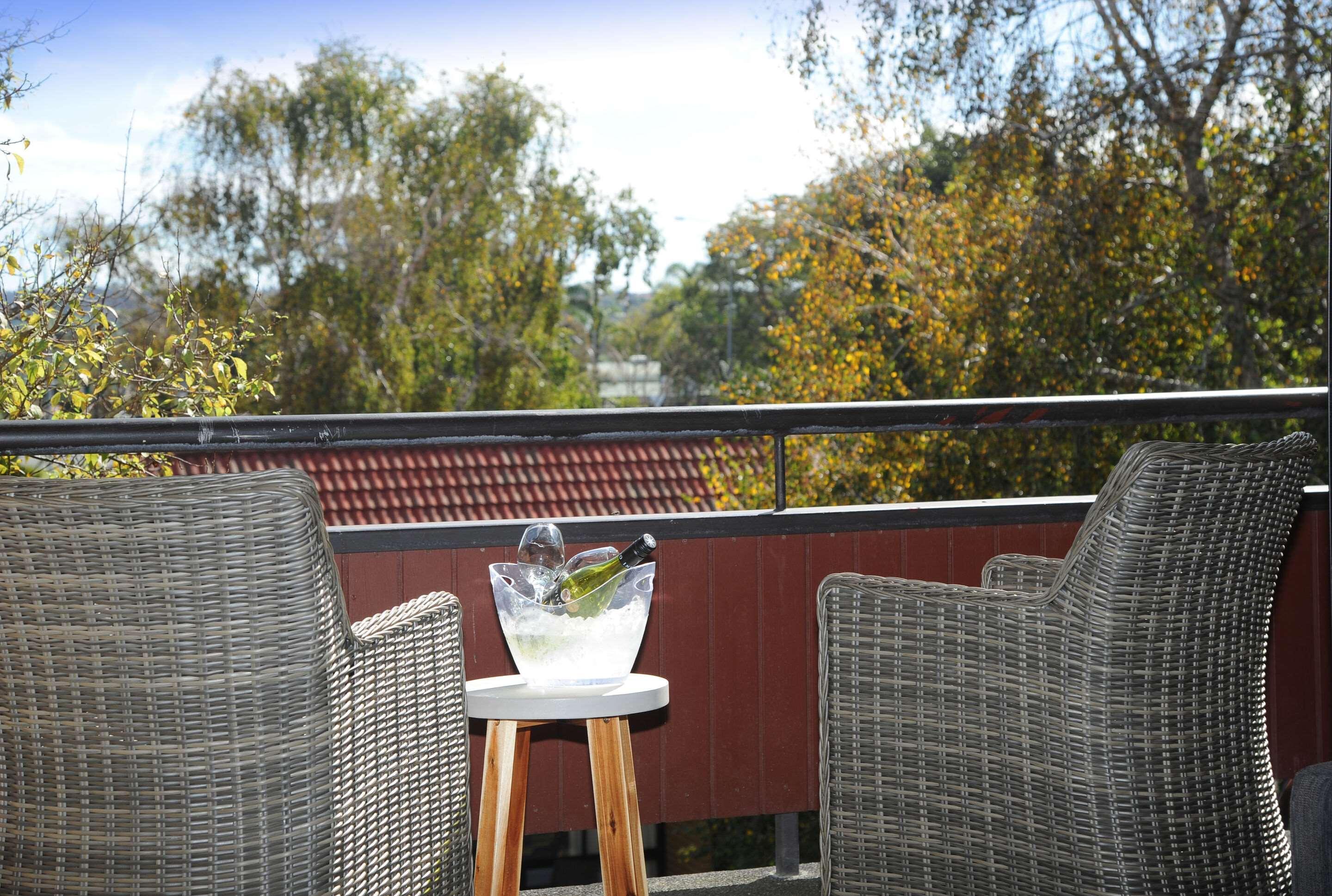 Quality Hotel Lincoln Green Auckland Exterior photo