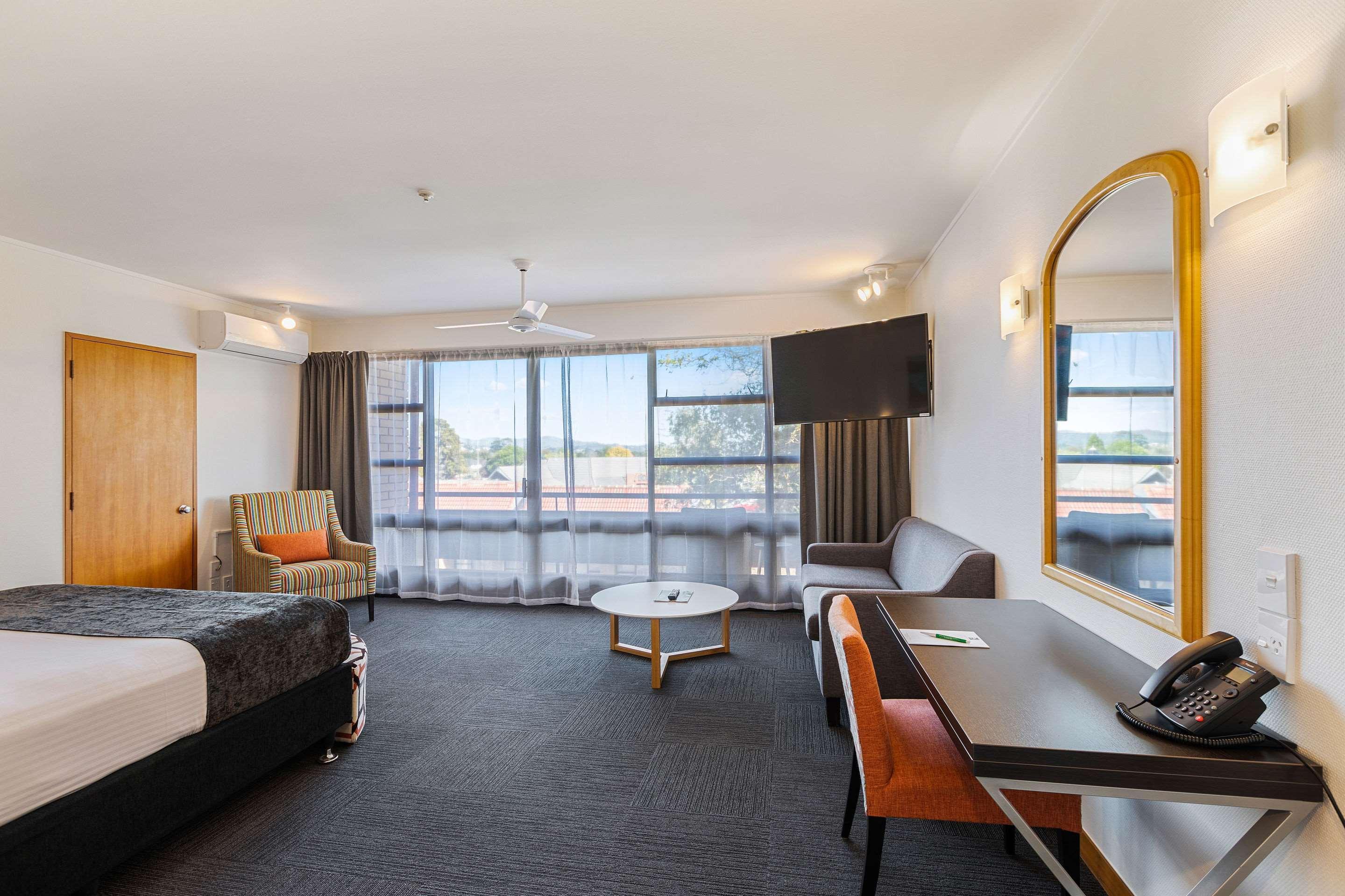 Quality Hotel Lincoln Green Auckland Exterior photo